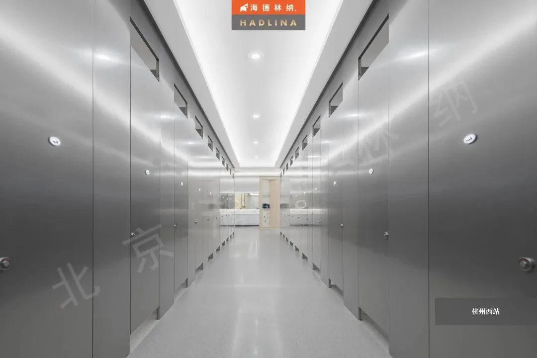 1675859650560961.jpg 1675859333524.jpg