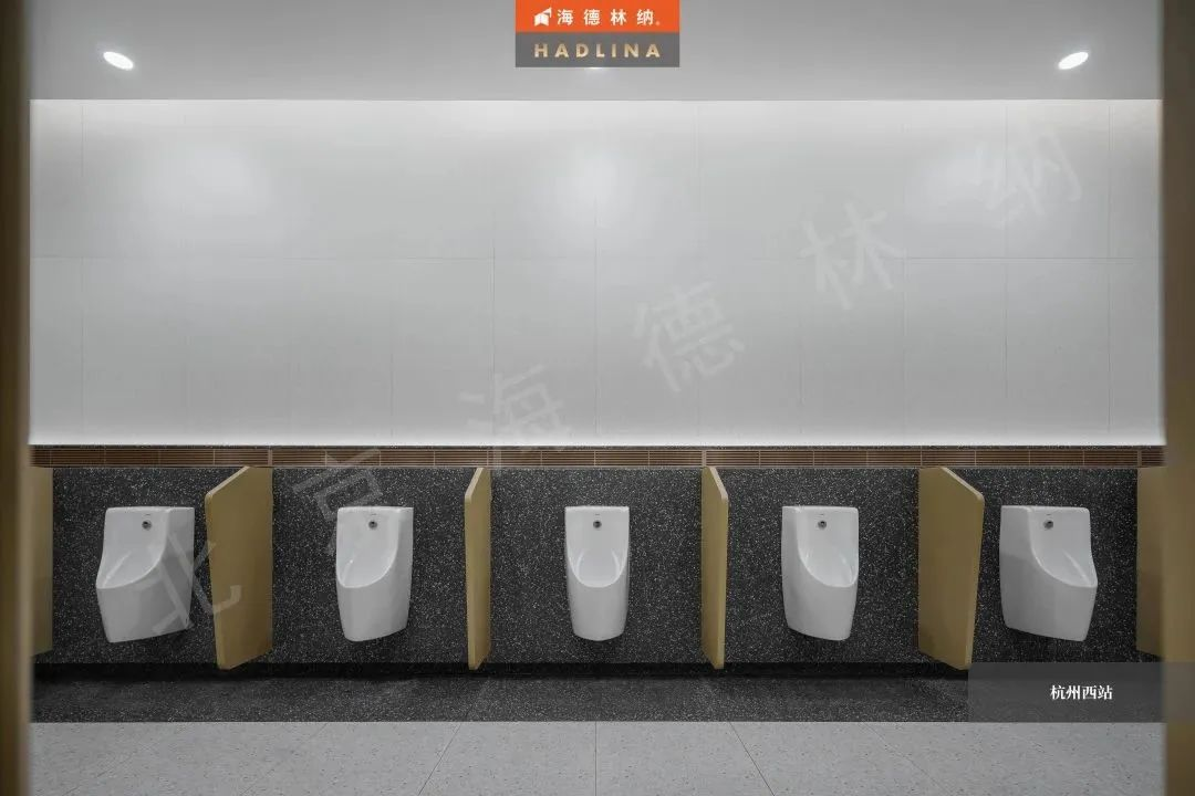 1675859766377449.jpg 1675859404994.jpg